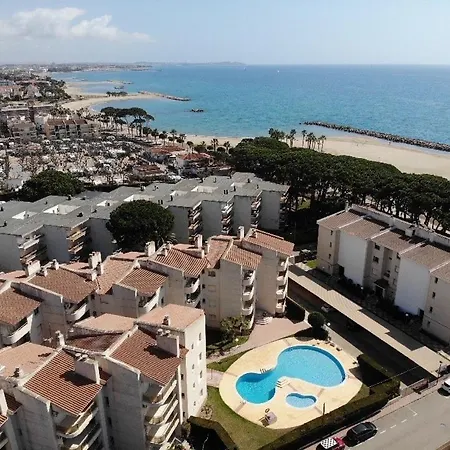 Vitaly Beach Cambrils Exterior photo